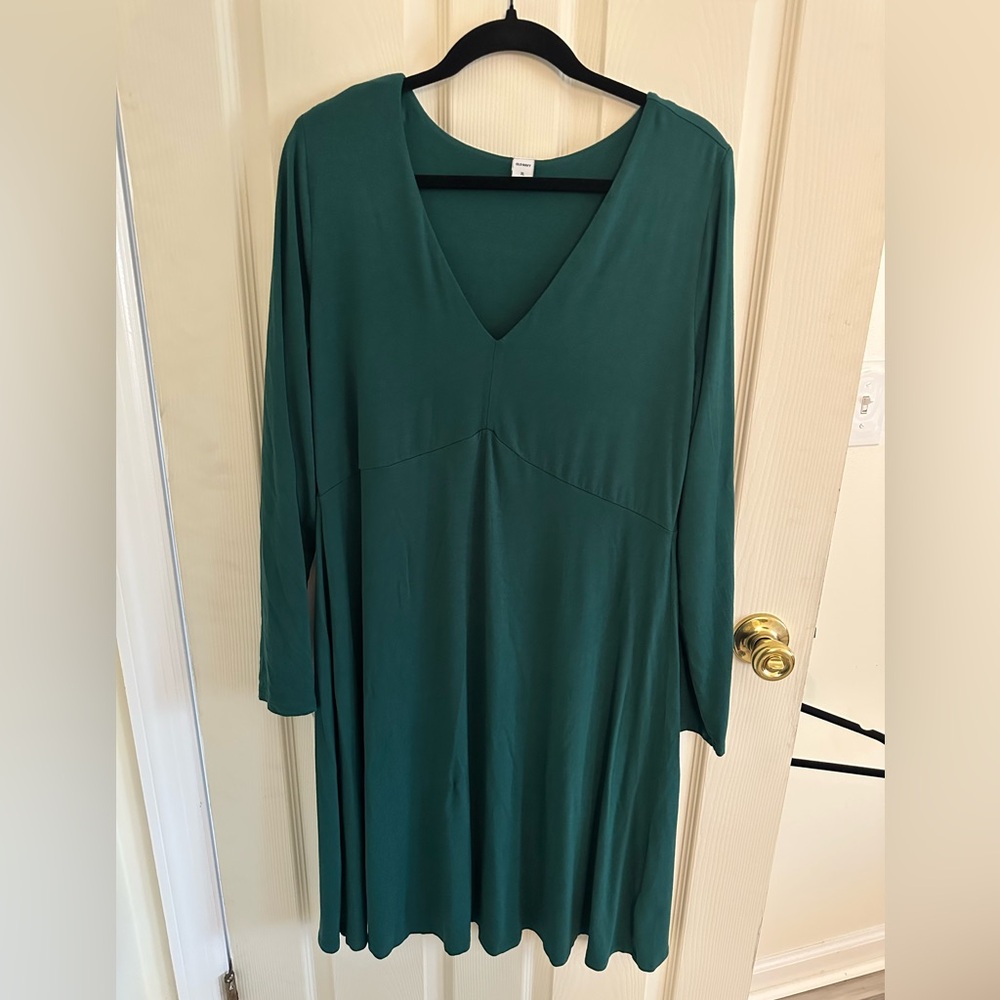 Old Navy Deep Green Long Sleeve Dress
